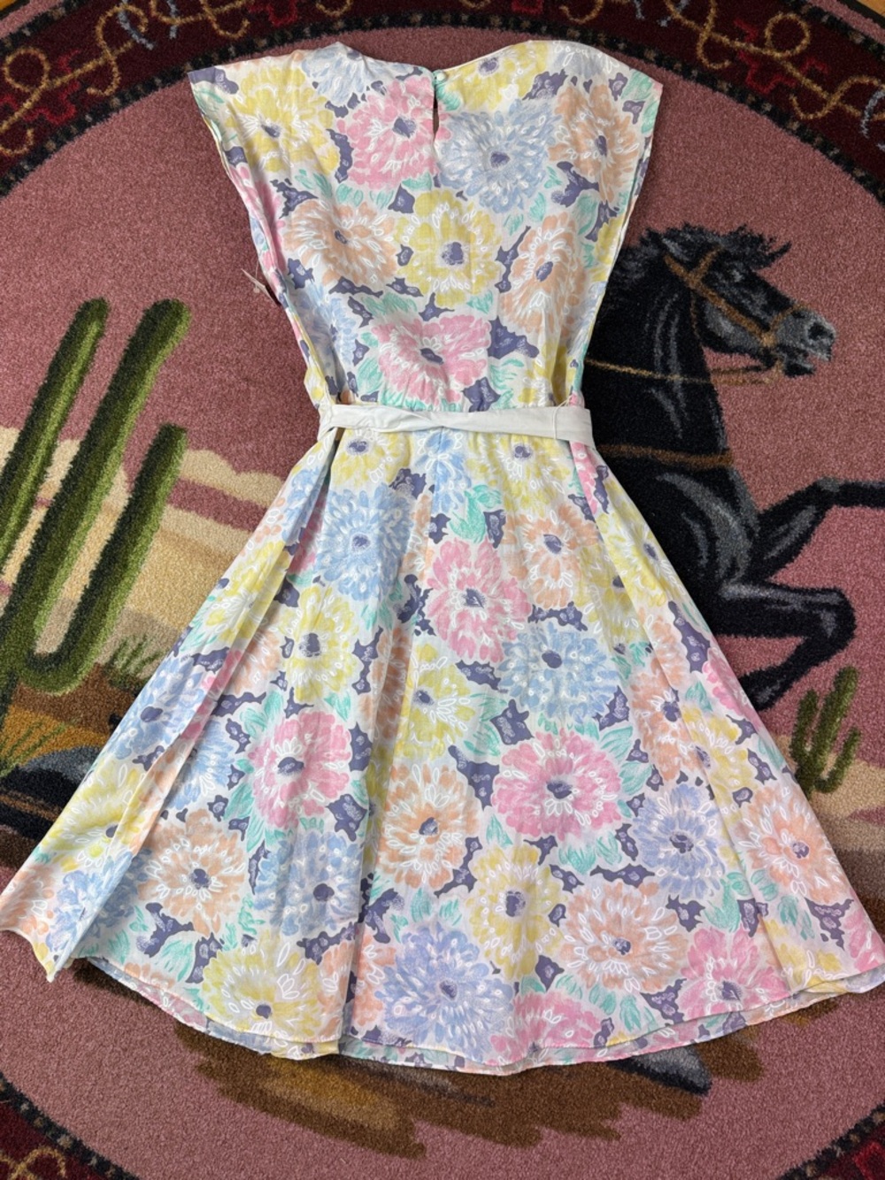 NWT VINTAGE DRESS DEADSTOCK FLORAL MIDI - Picture 2 of 9